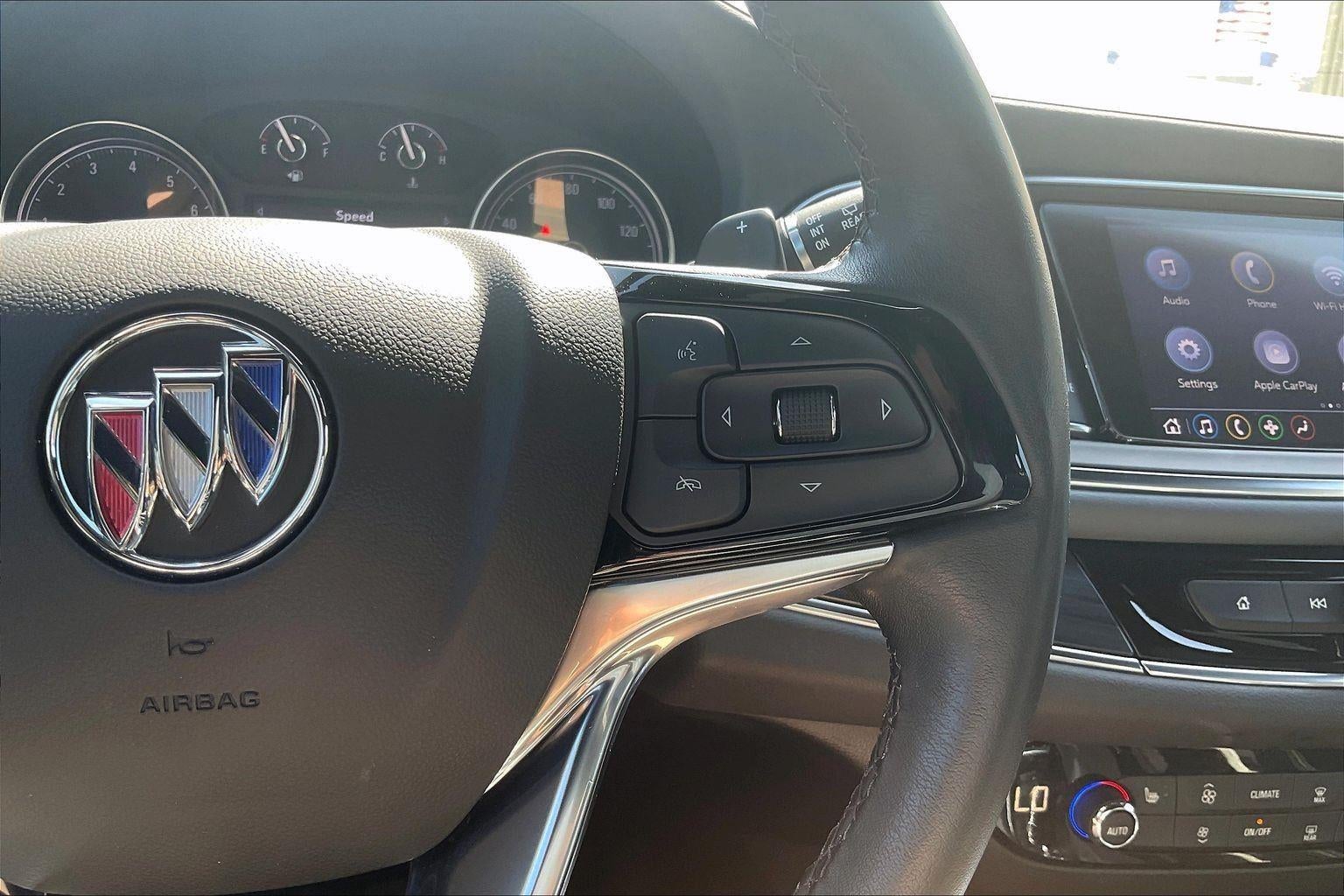 2023 Buick Enclave Essence