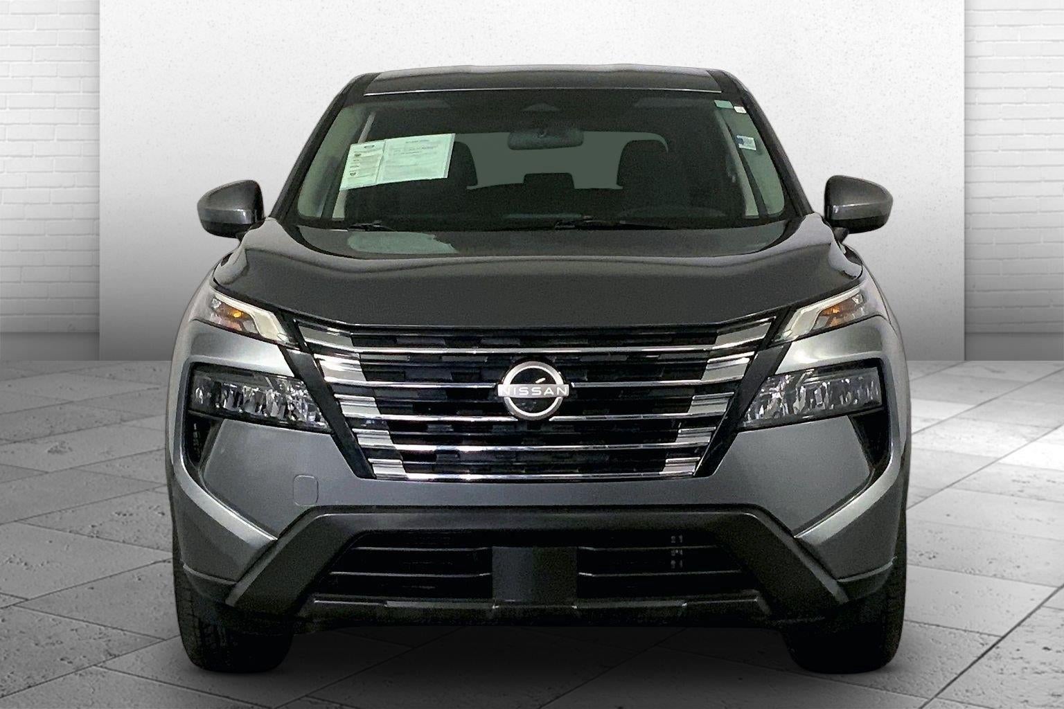 Used 2025 Nissan Rogue SV with VIN 5N1BT3BA6SC826534 for sale in Kansas City