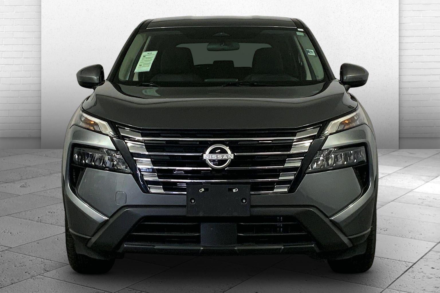 Used 2025 Nissan Rogue SV with VIN 5N1BT3BB1SC807334 for sale in Kansas City