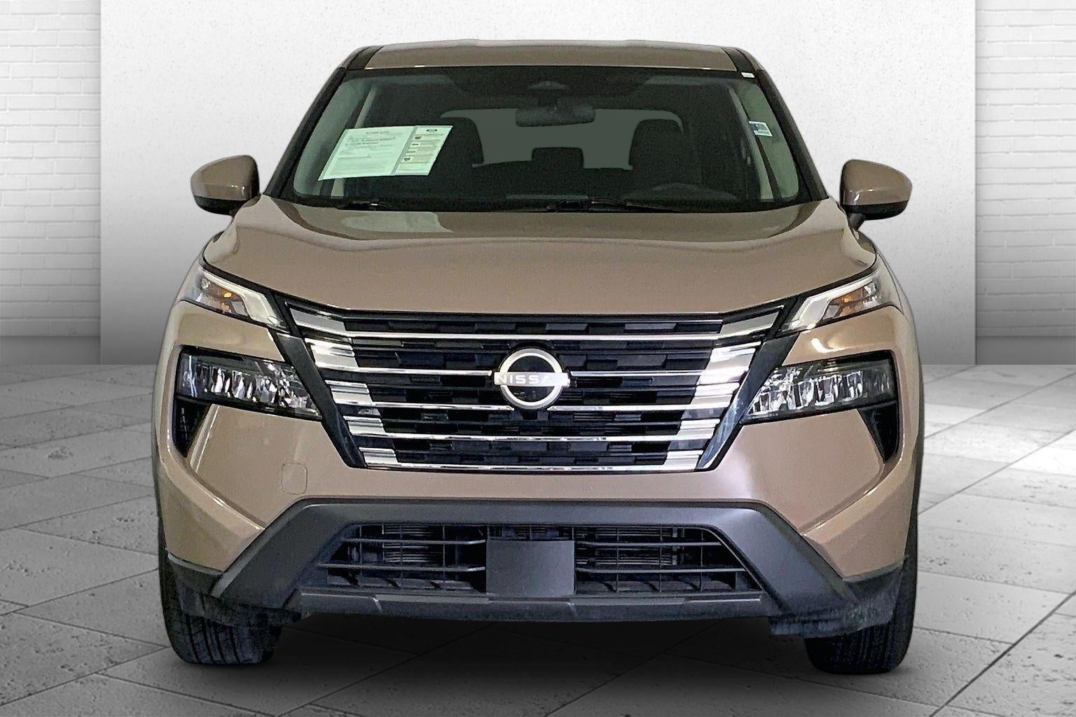 Used 2025 Nissan Rogue SV with VIN 5N1BT3BB3SC769119 for sale in Kansas City