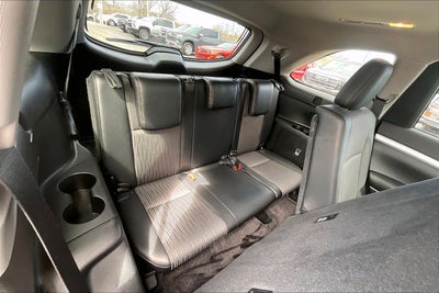 2017 Toyota Highlander LE