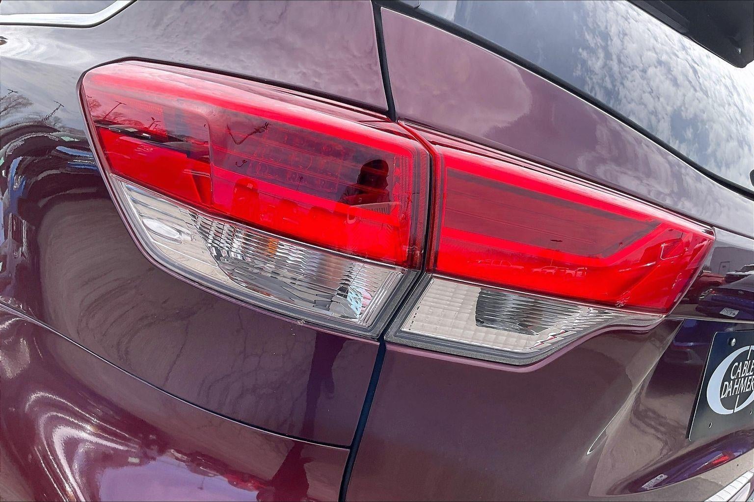 2017 Toyota Highlander LE