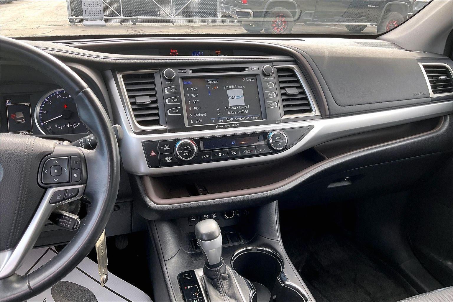 2017 Toyota Highlander LE