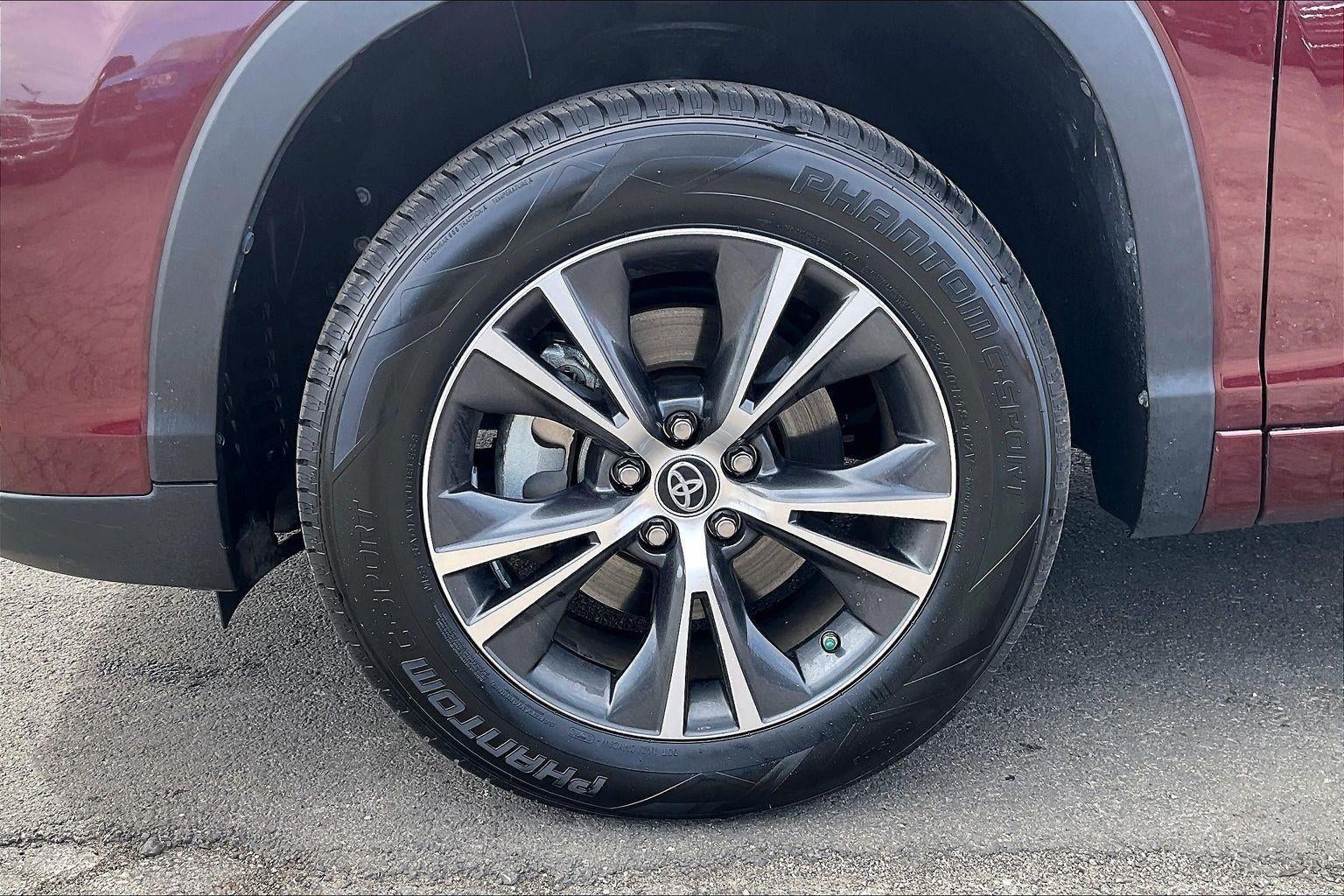 2017 Toyota Highlander LE