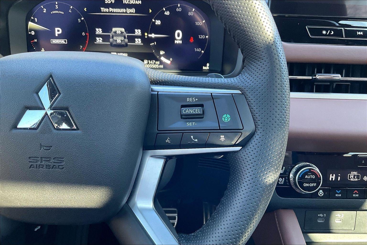 2025 Mitsubishi Outlander SEL