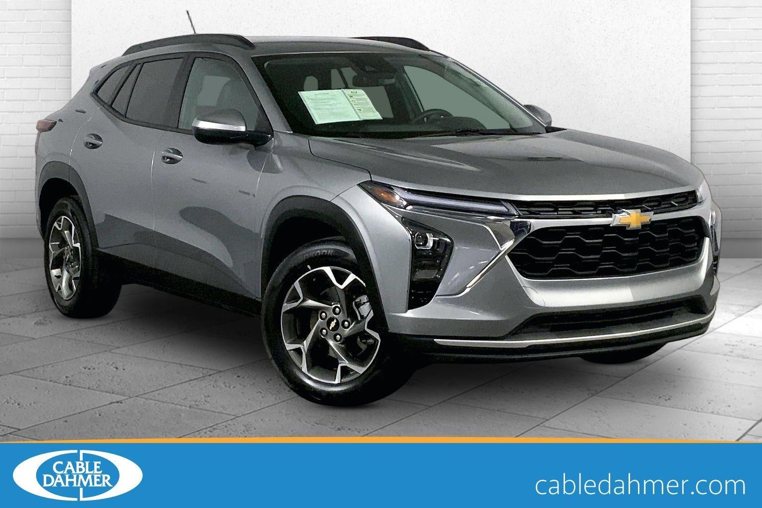 2025 Chevrolet Trax LT's photo