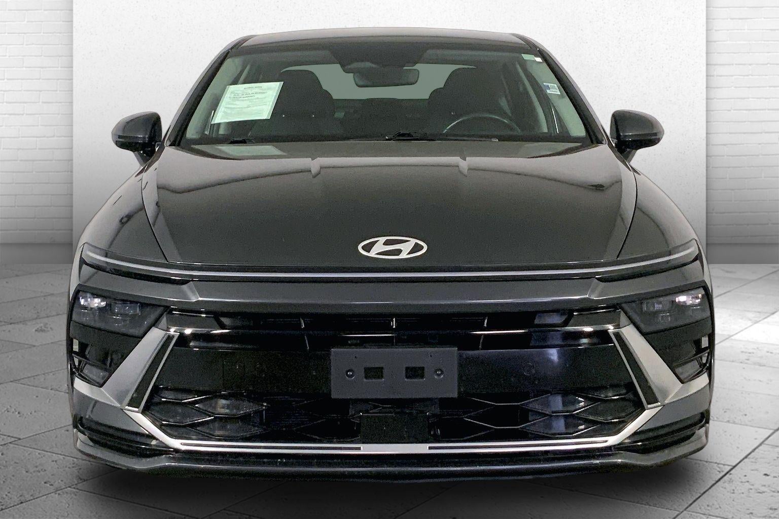 Used 2025 Hyundai Sonata Hybrid SEL with VIN KMHL34JJ3SA122606 for sale in Kansas City