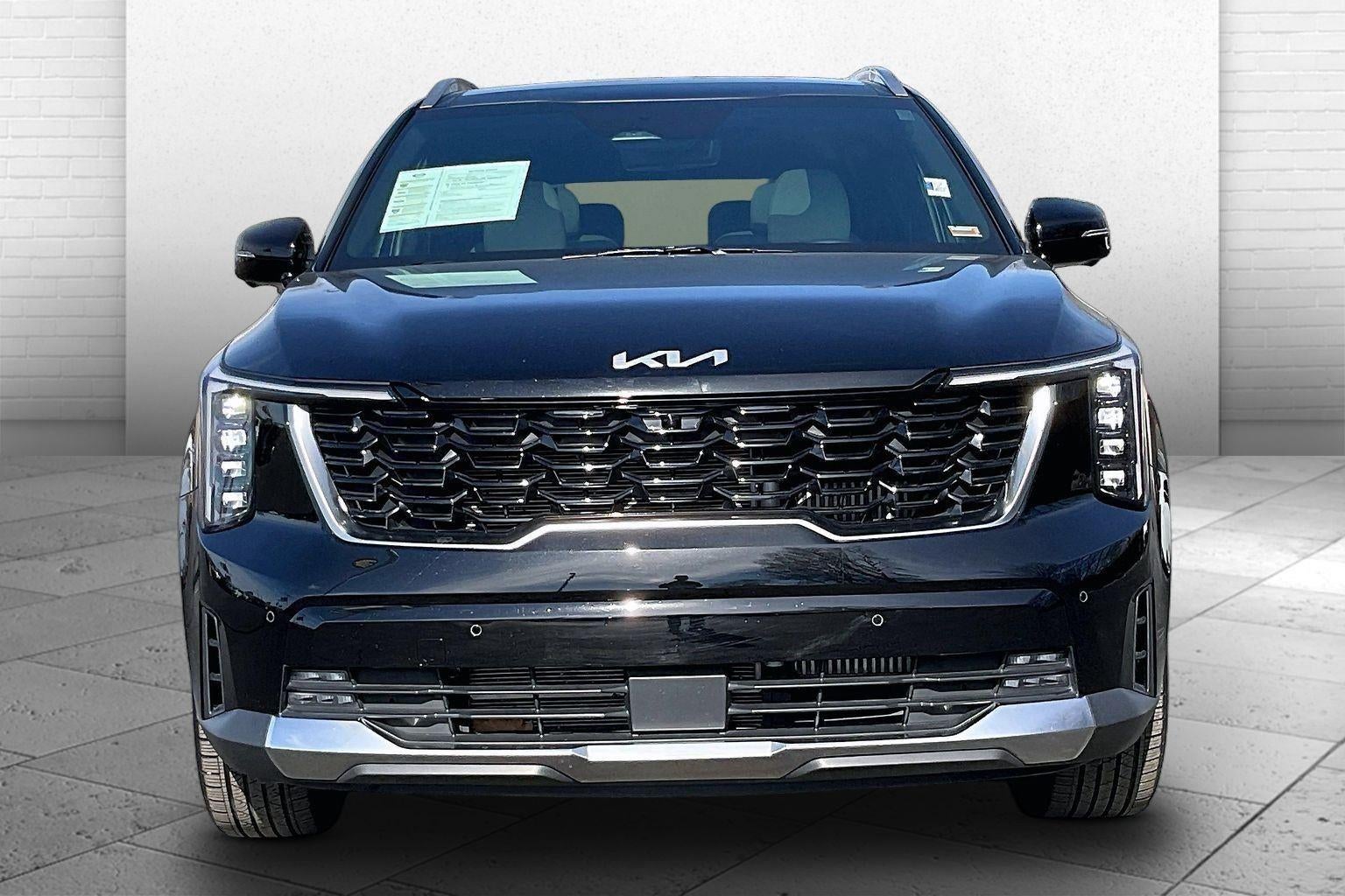 Used 2025 Kia Sorento SX Prestige Hybrid with VIN KNDRKDJG4S5385637 for sale in Kansas City