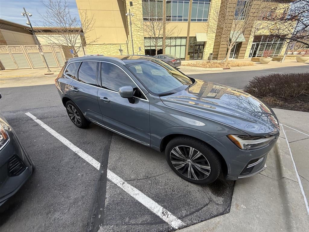 2022 Volvo XC60 Inscription
