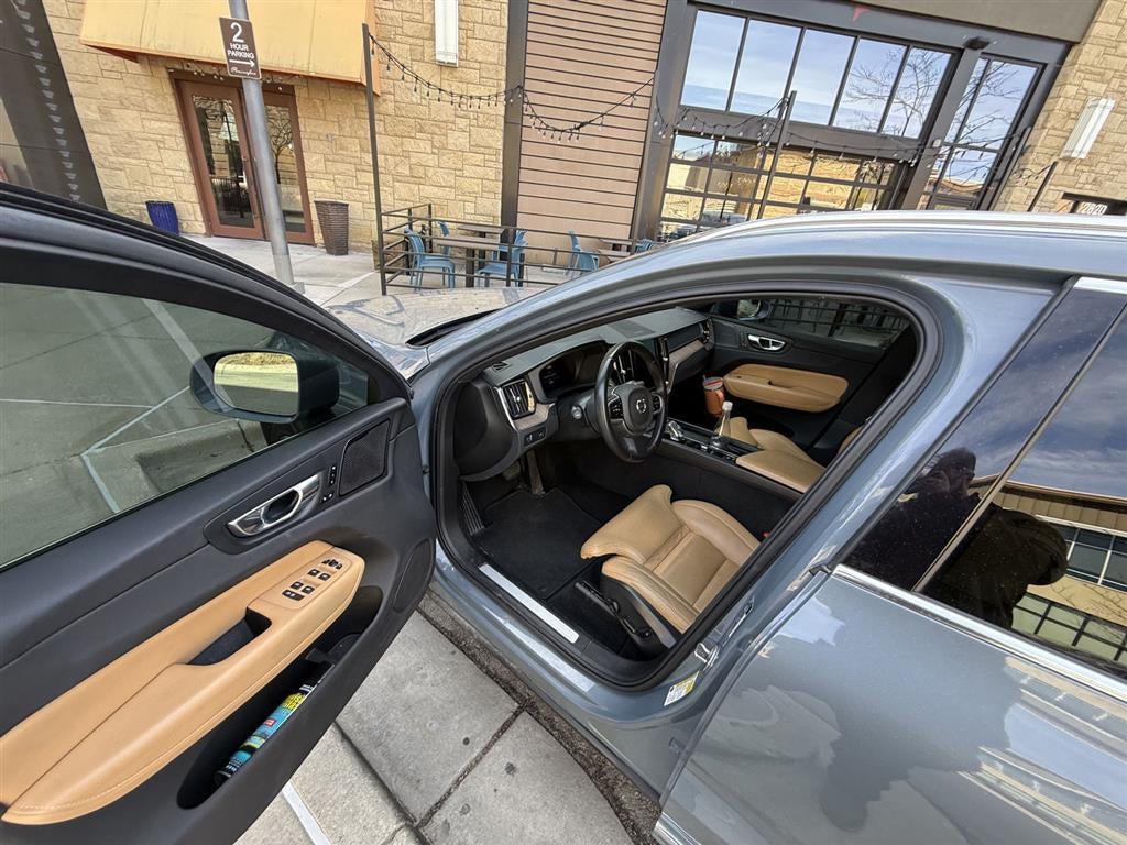 2022 Volvo XC60 Inscription