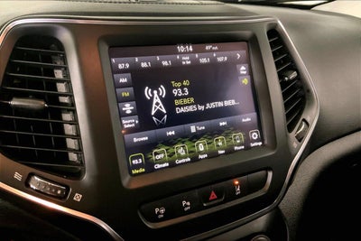 2023 Jeep Cherokee Altitude Lux