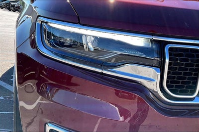 2024 Jeep Wagoneer Base