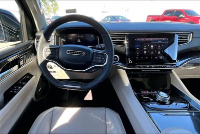 2024 Jeep Wagoneer Base