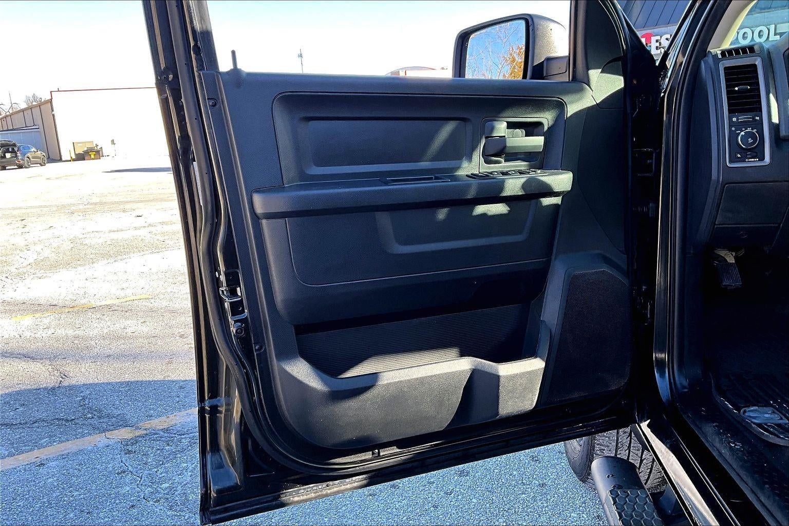 2017 RAM 1500 Express