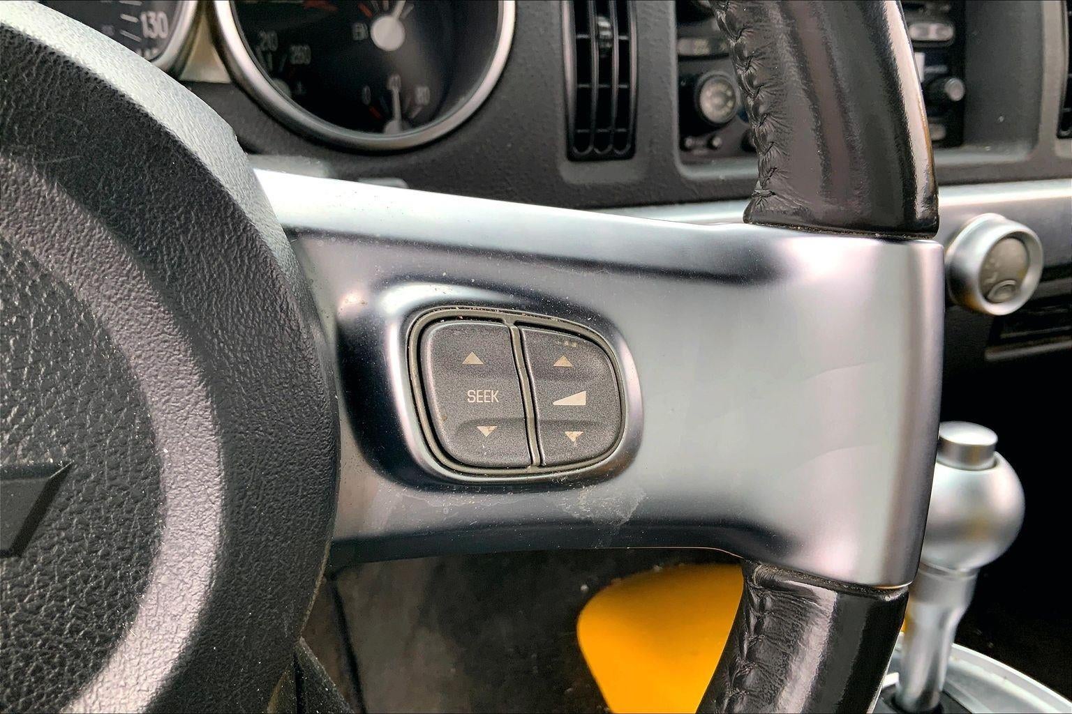 2004 Chevrolet SSR LS