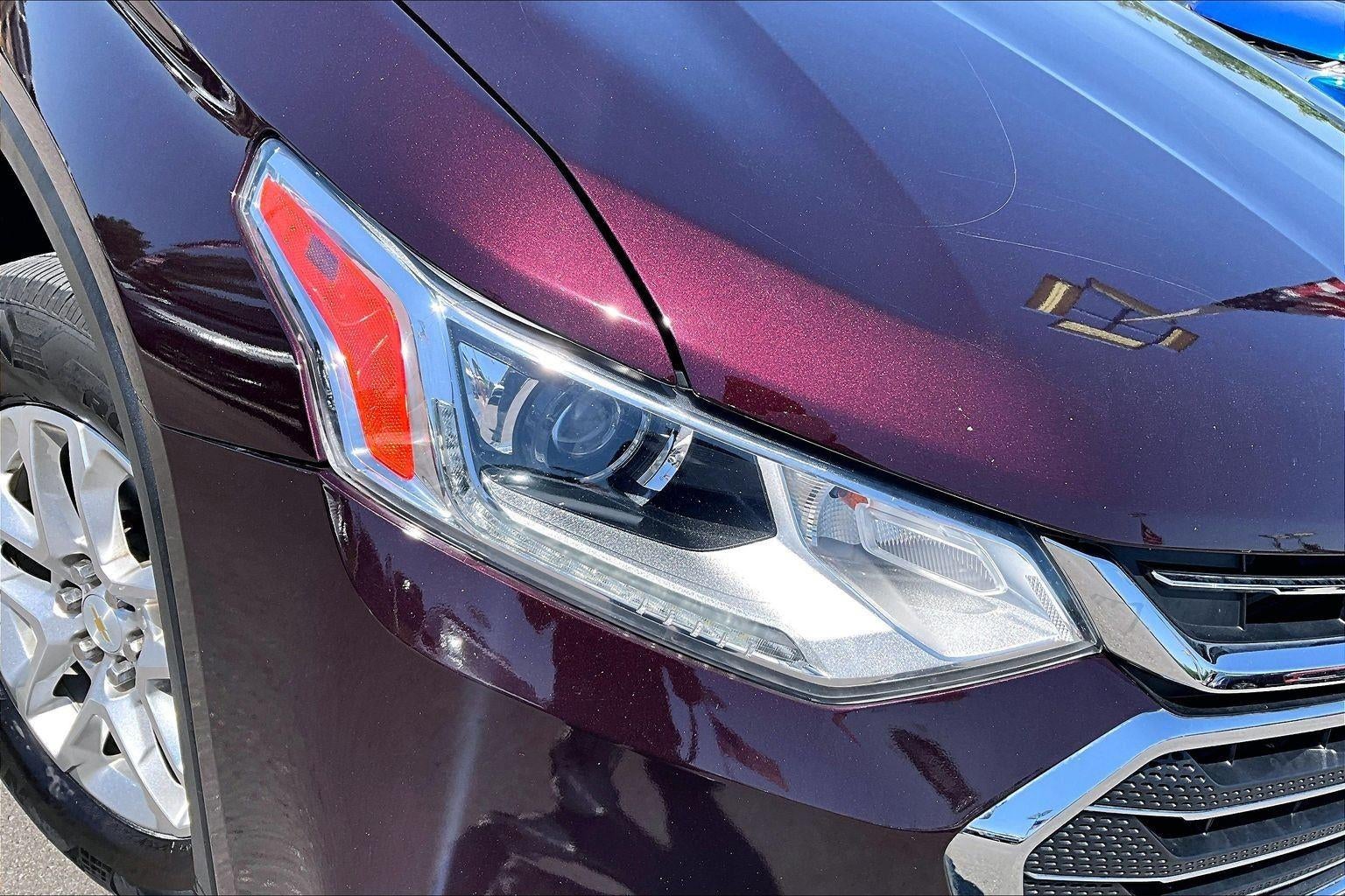 2018 Chevrolet Traverse LT Cloth