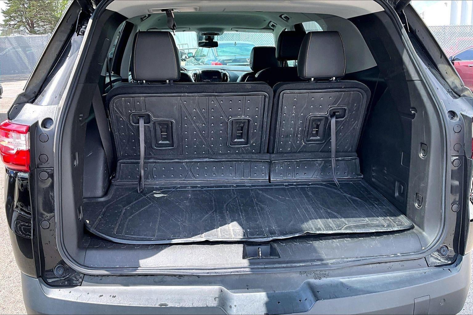 2021 Chevrolet Traverse RS