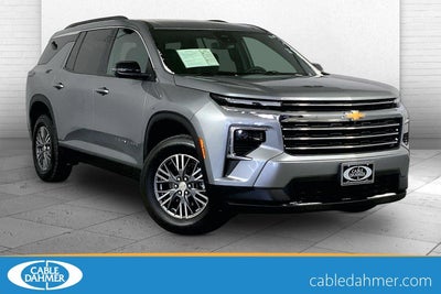 2024 Chevrolet Traverse LT