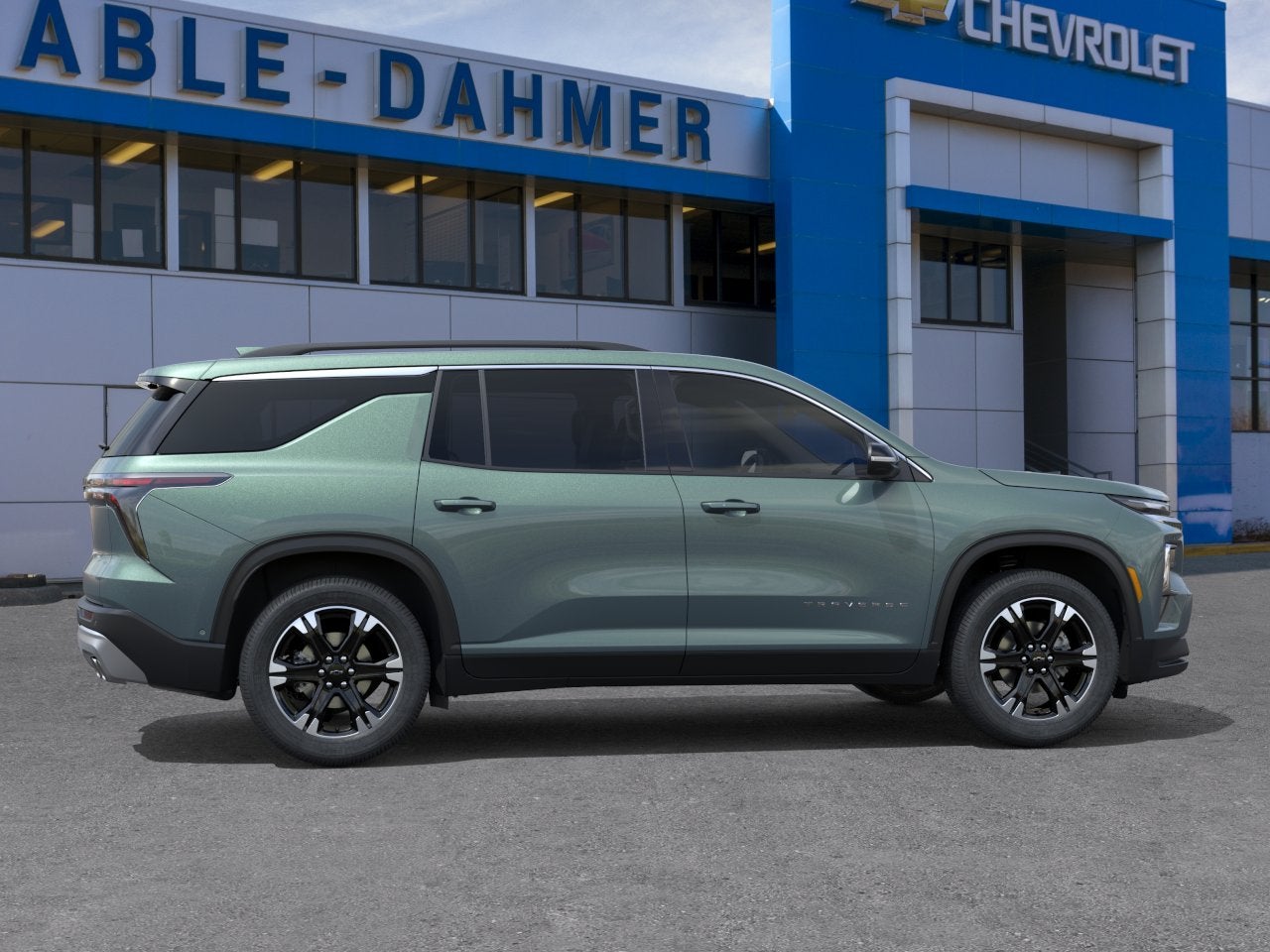 2027 Chevrolet Traverse LT