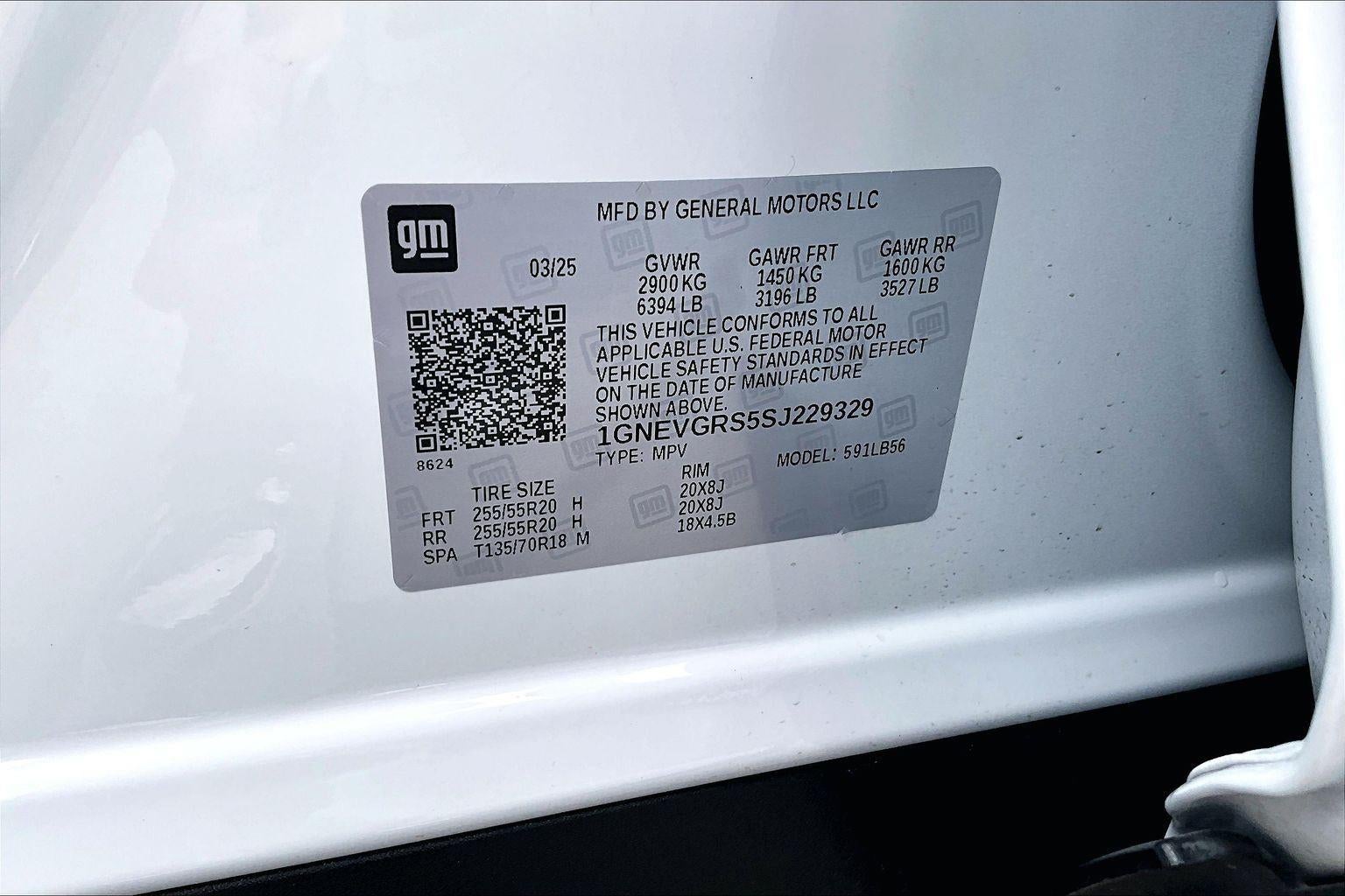 2025 Chevrolet Traverse LT