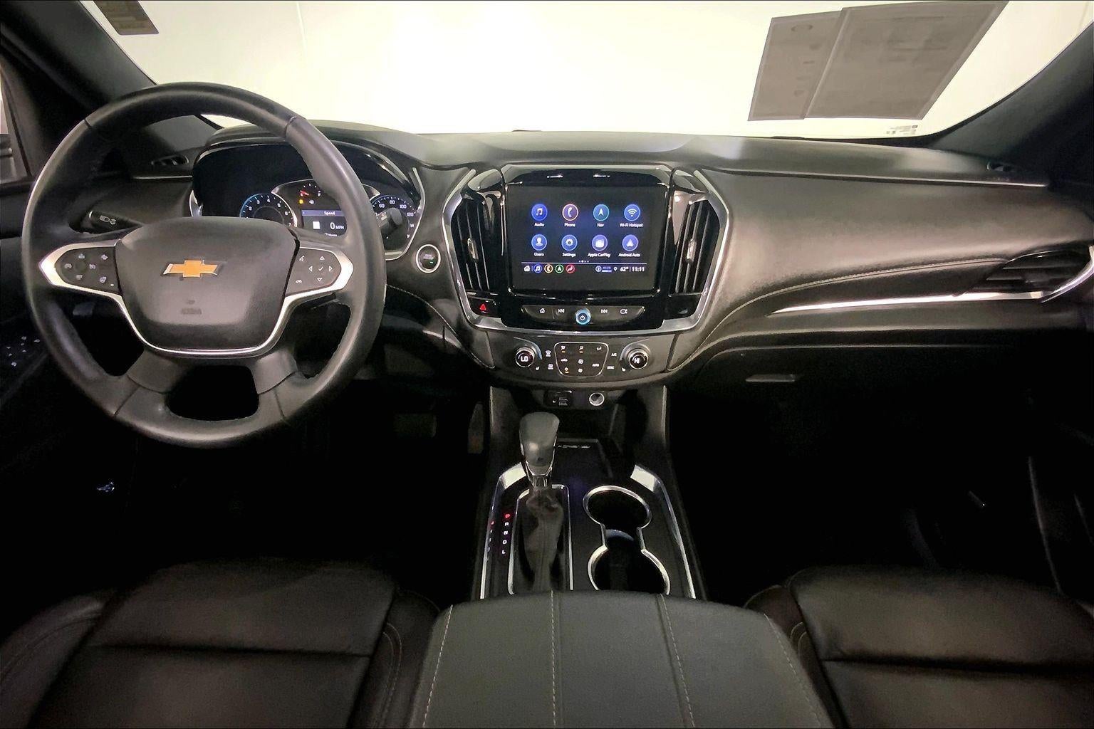 2023 Chevrolet Traverse LT Leather