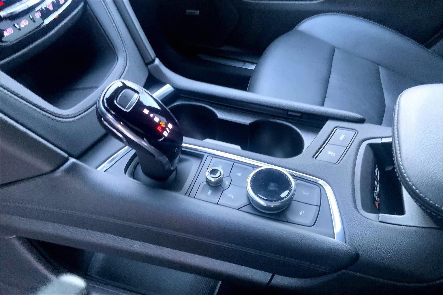 2022 Cadillac XT5 Sport