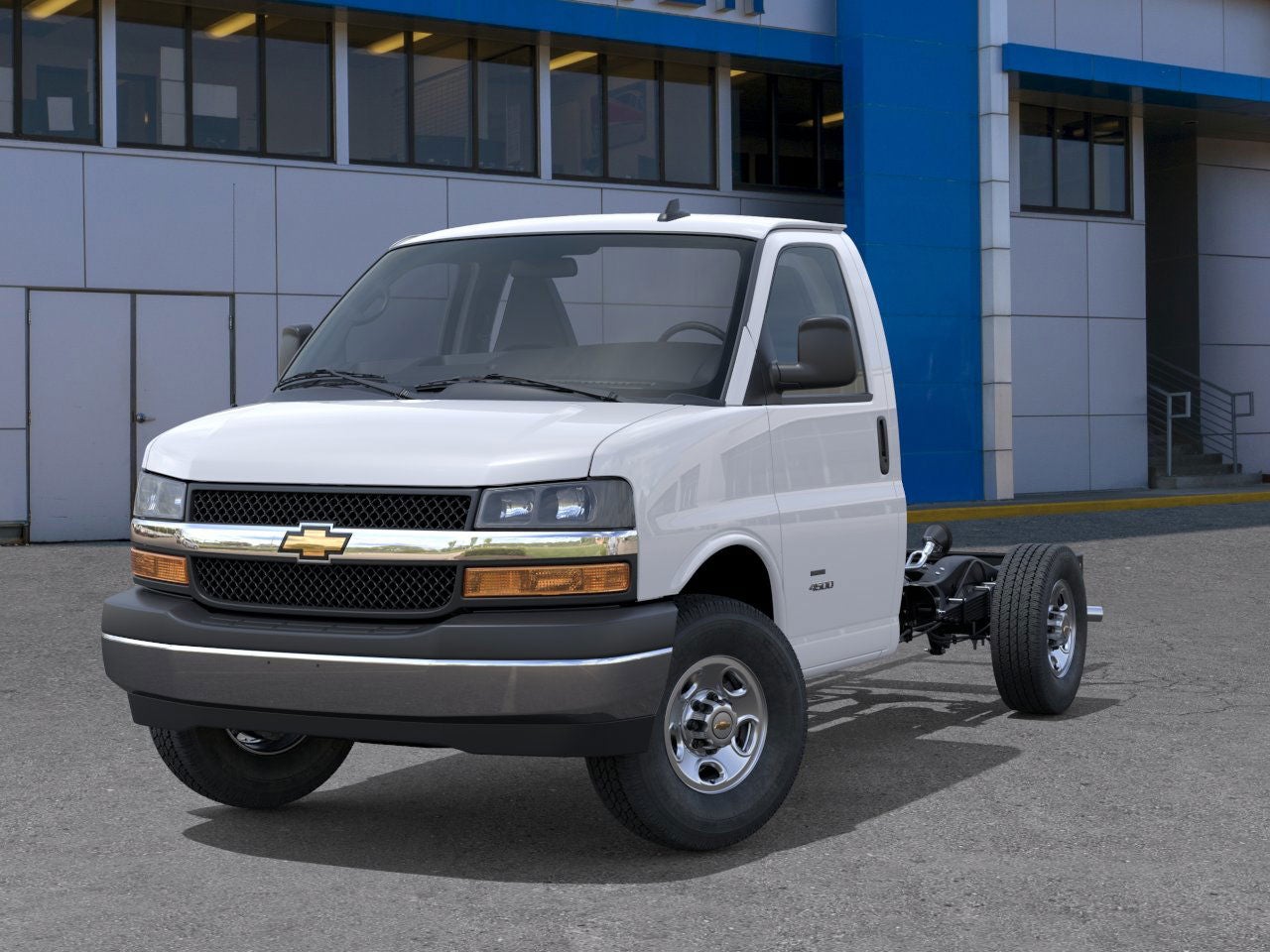 2025 Chevrolet Express Cutaway 3500 1WT