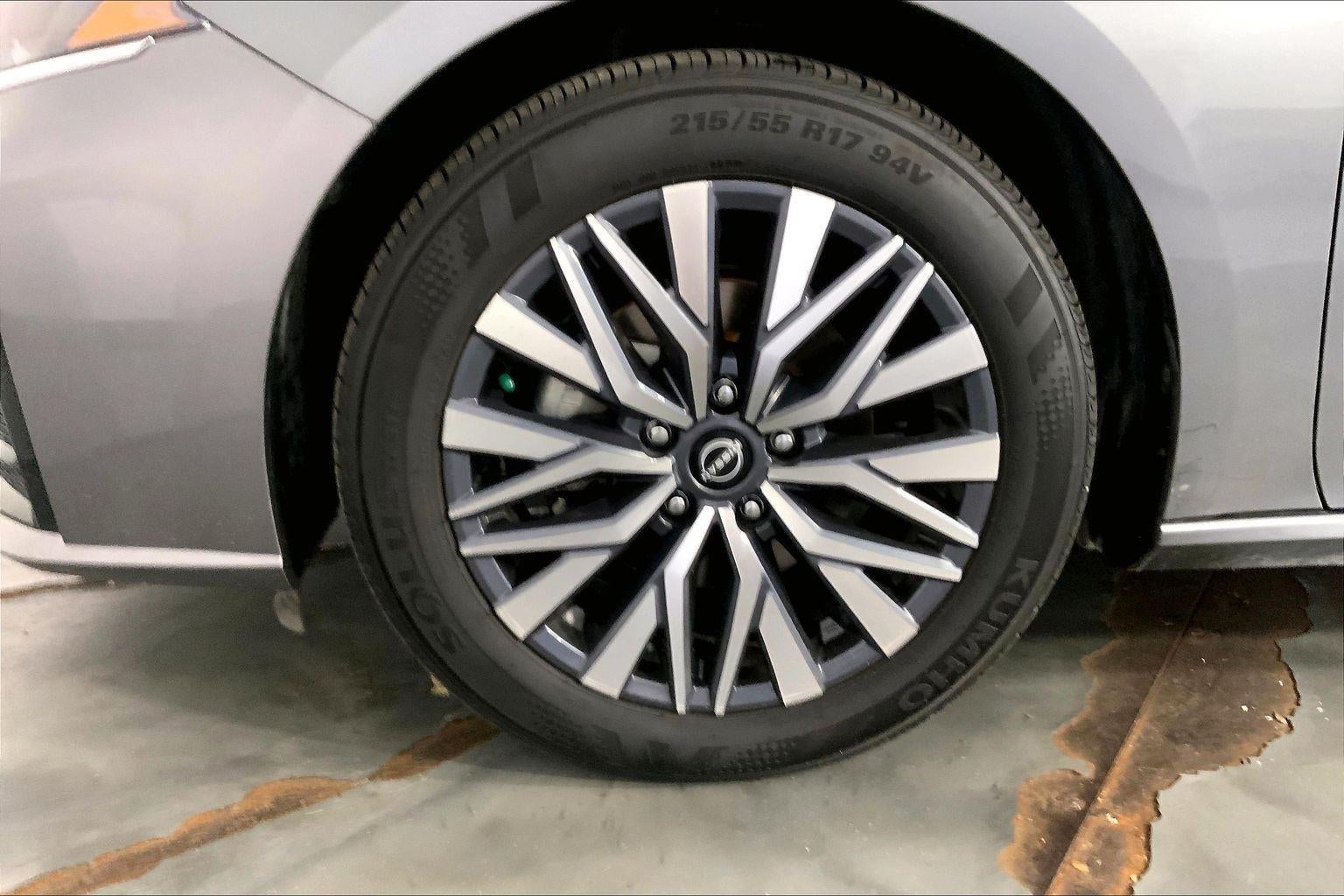 2025 Nissan Altima SV