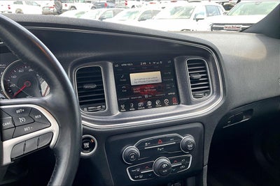 2015 Dodge Charger SXT