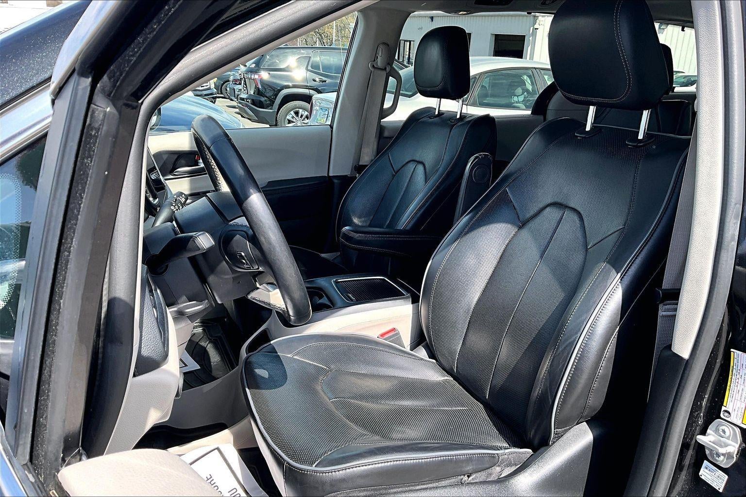 2020 Chrysler Pacifica Limited