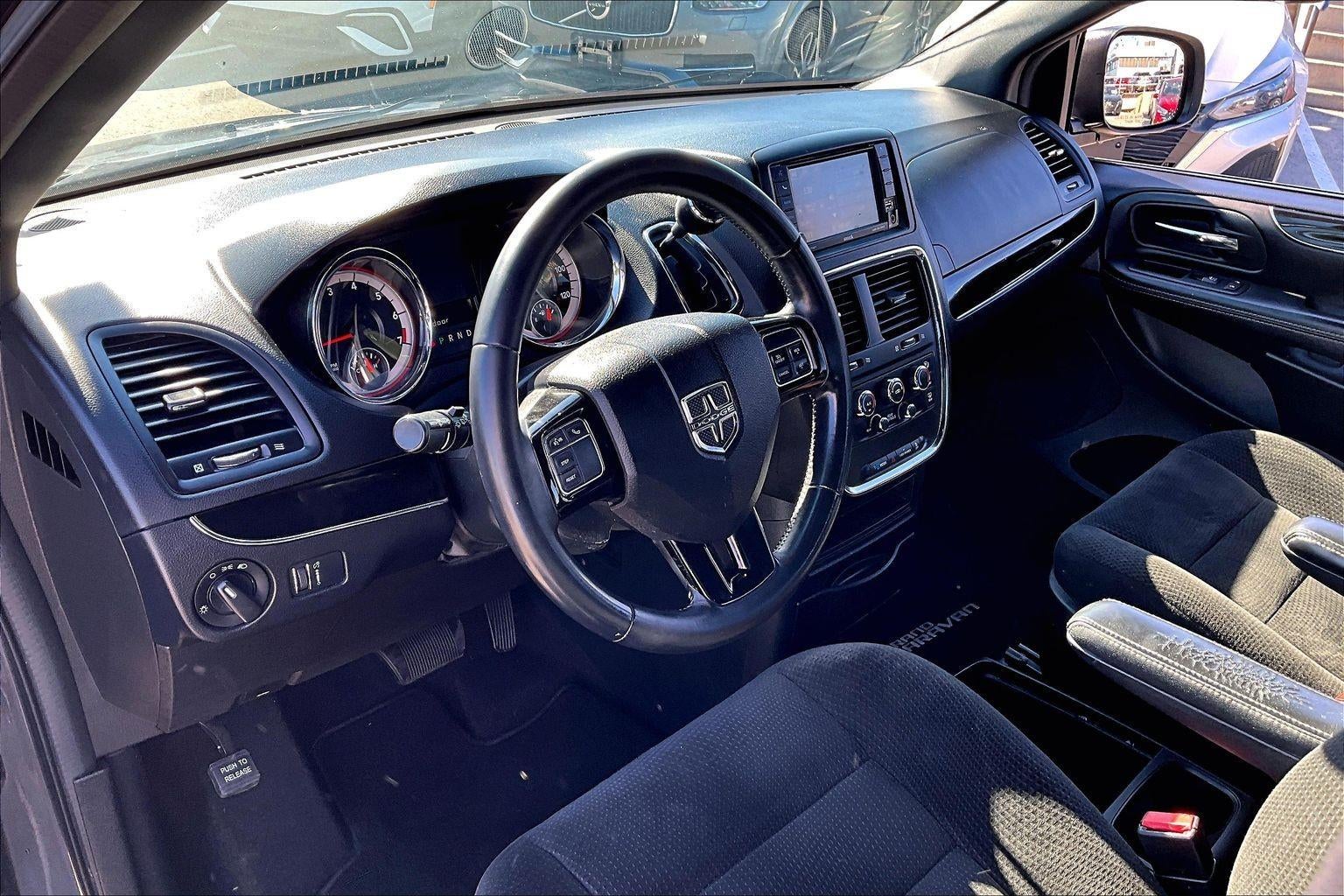 2017 Dodge Grand Caravan SE Plus