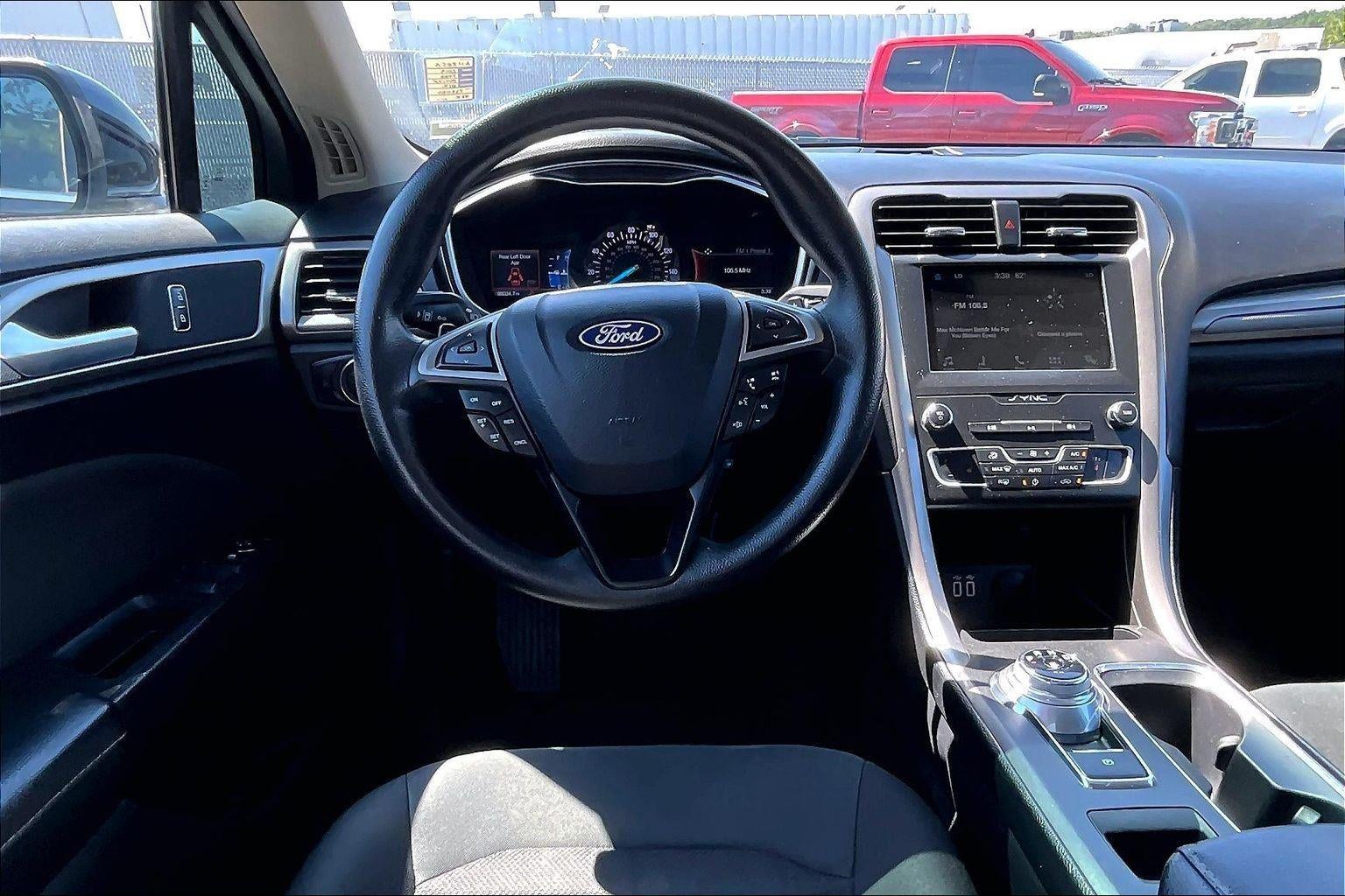 2019 Ford Fusion SE