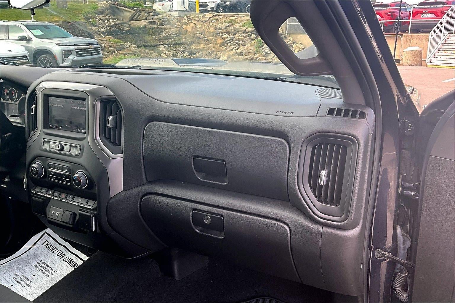 2022 Chevrolet Silverado 1500 Custom Trail Boss