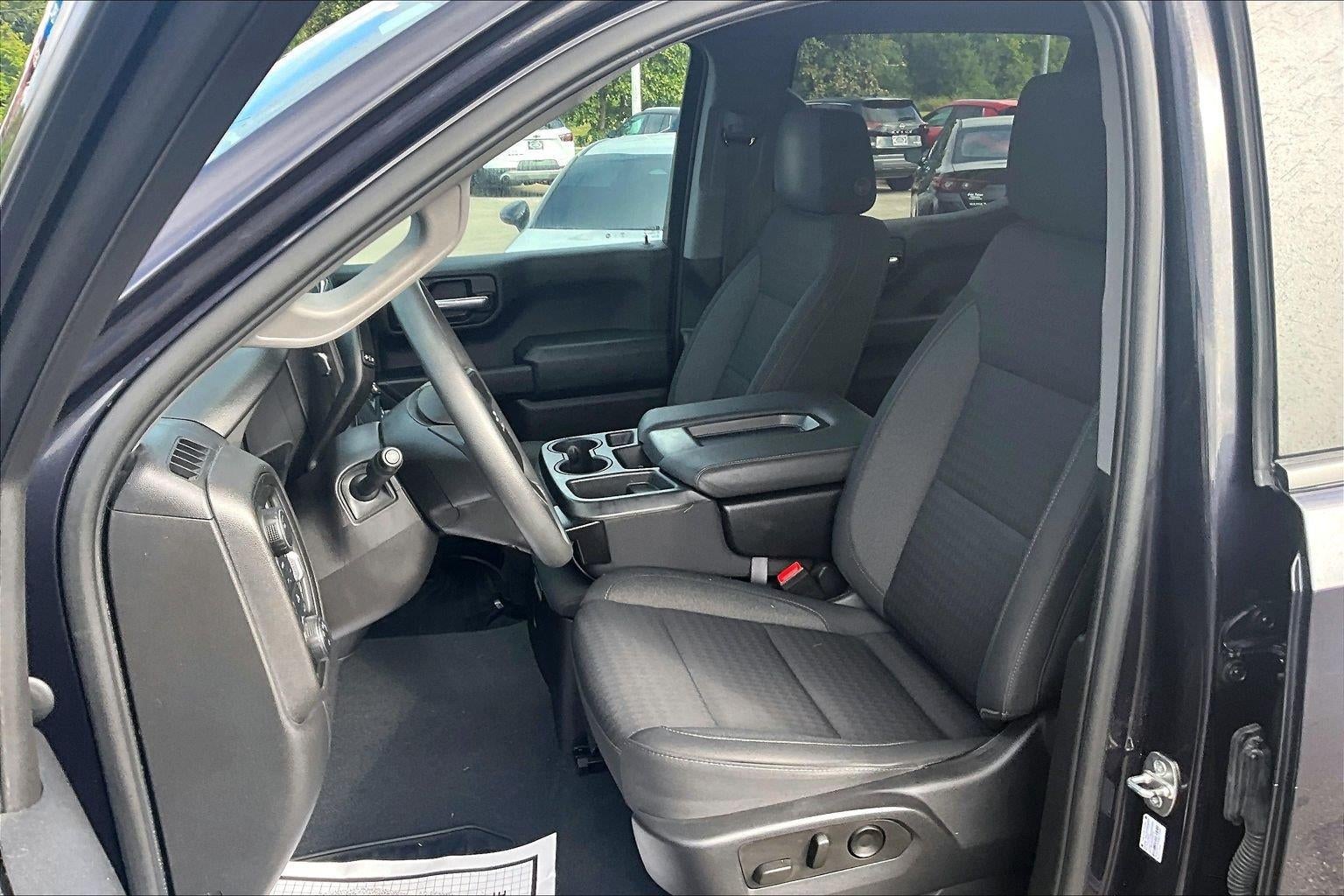 2022 Chevrolet Silverado 1500 Custom Trail Boss