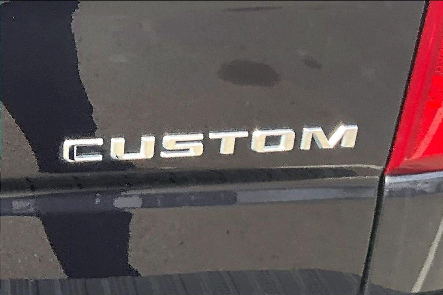 2022 Chevrolet Silverado 1500 Custom Trail Boss