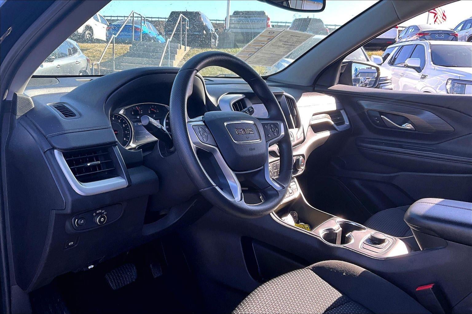 2024 GMC Terrain SLE