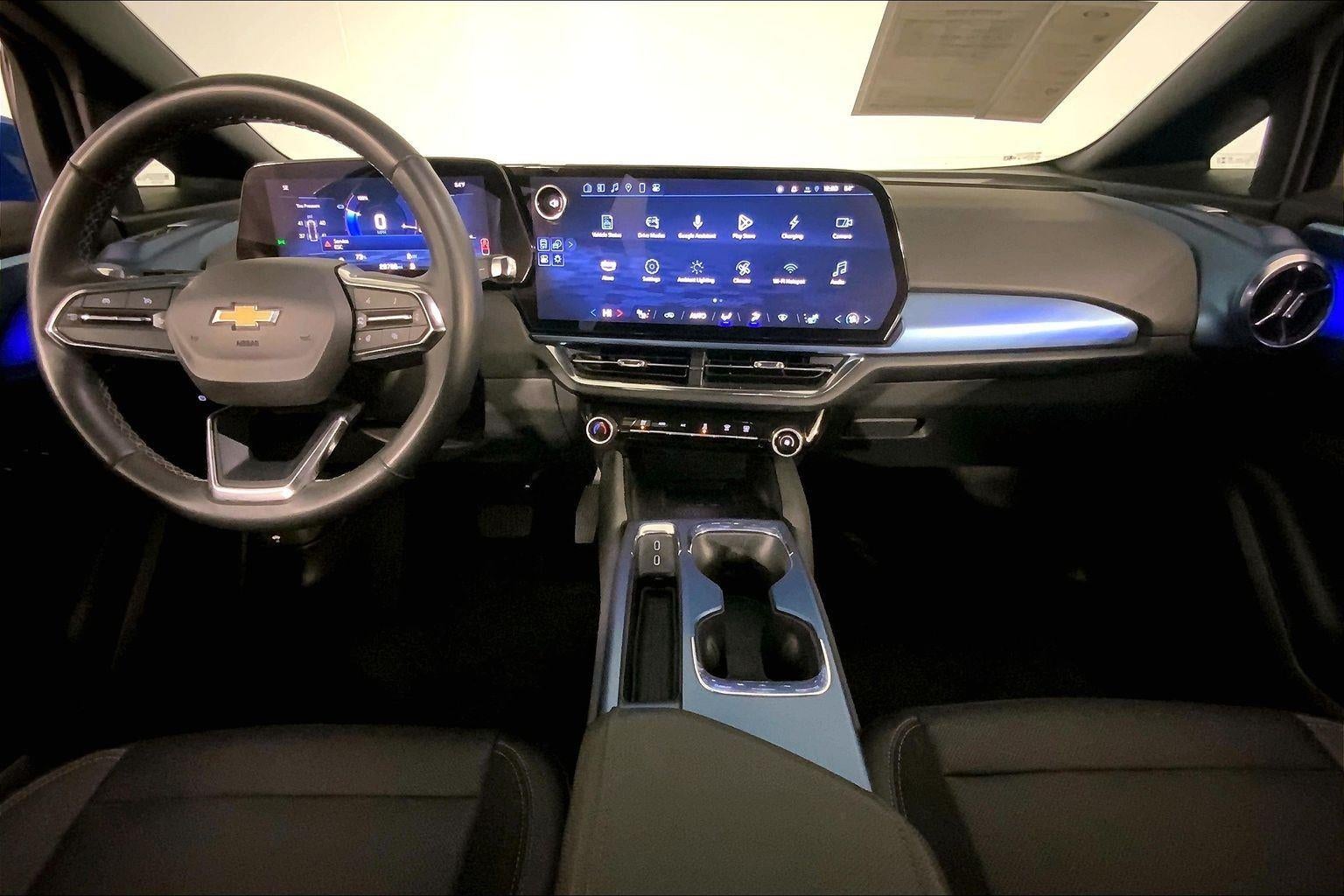 2025 Chevrolet Equinox EV LT