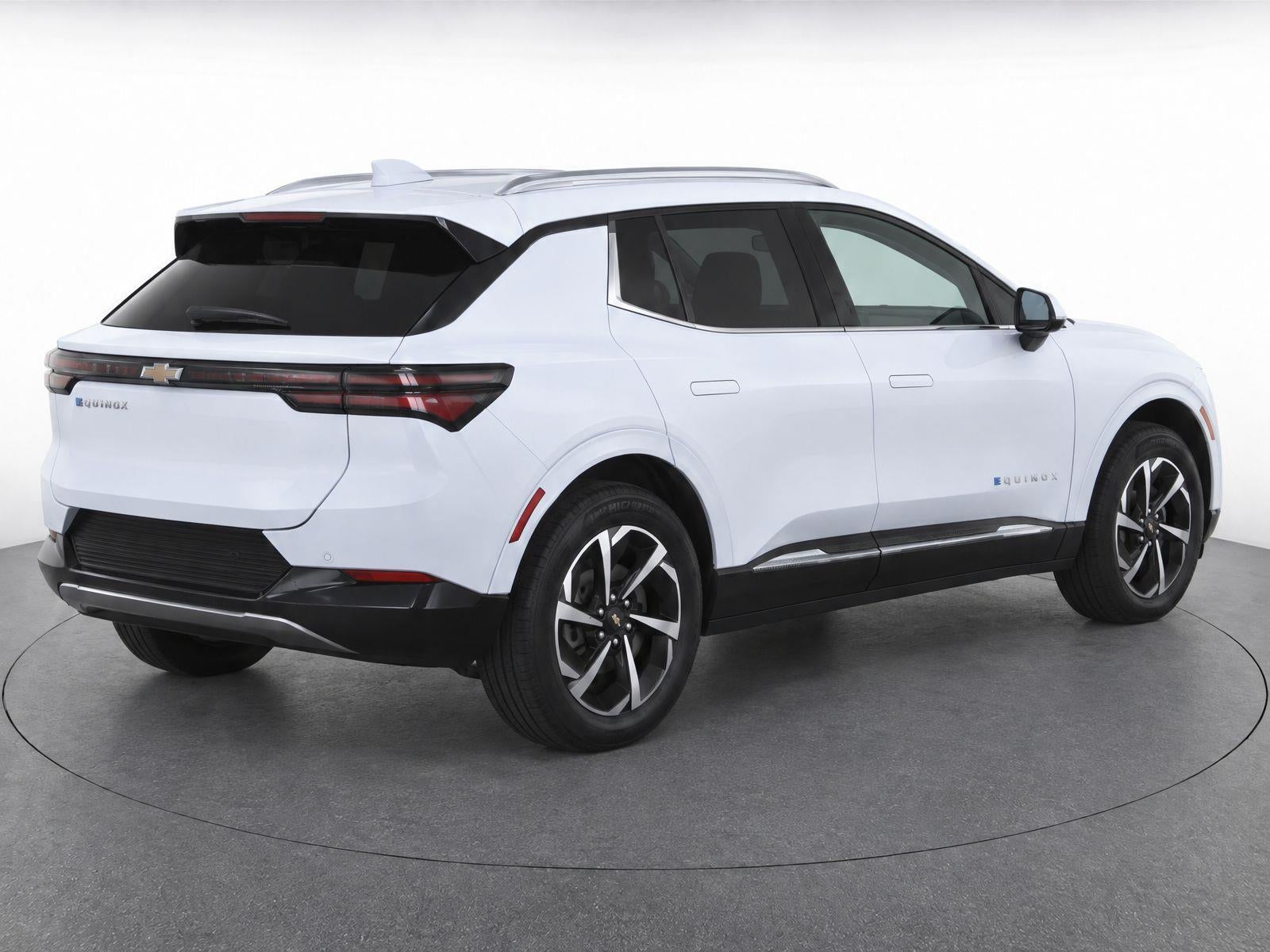2024 Chevrolet Equinox EV 2LT