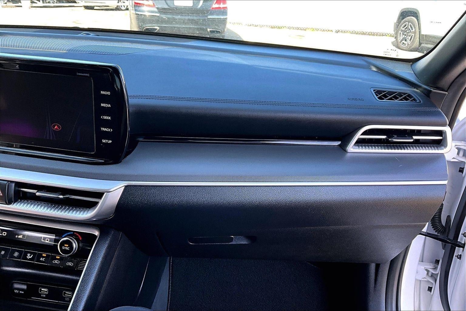 2024 Kia K5 GT-Line