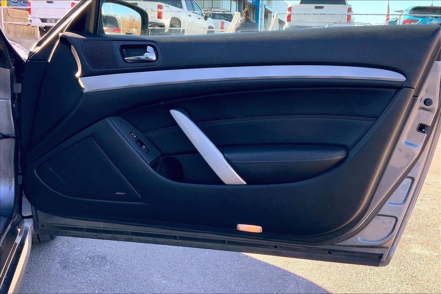 2013 INFINITI G37 Coupe x