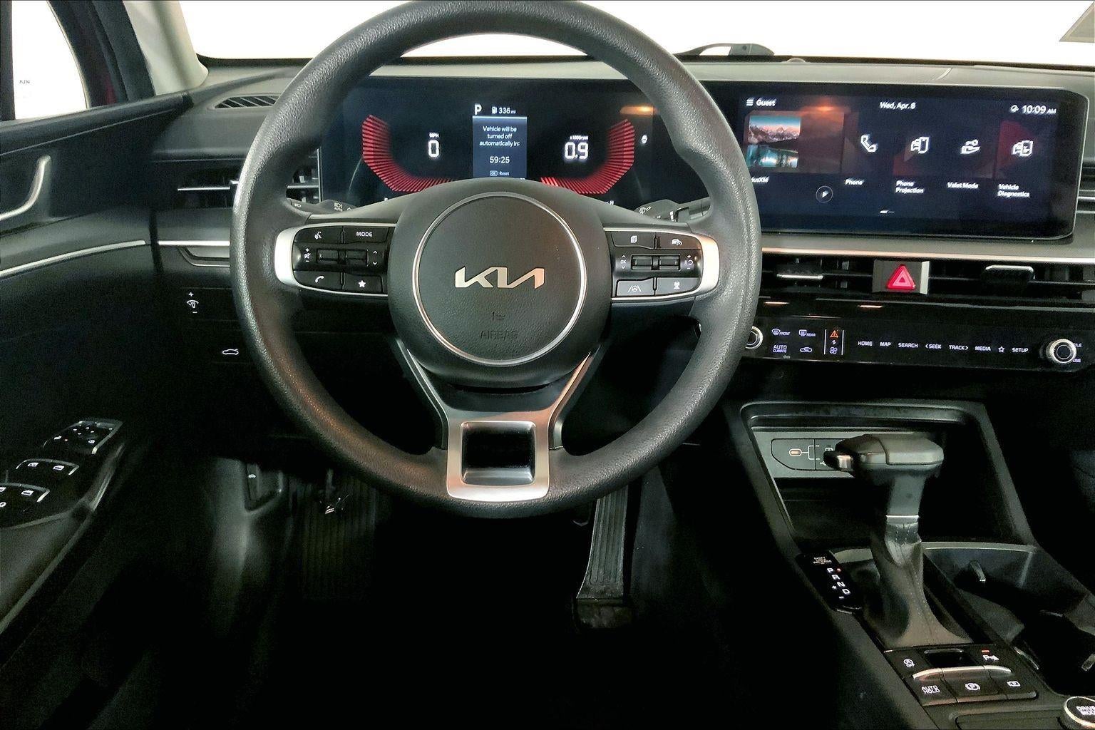 2025 Kia K5 LXS