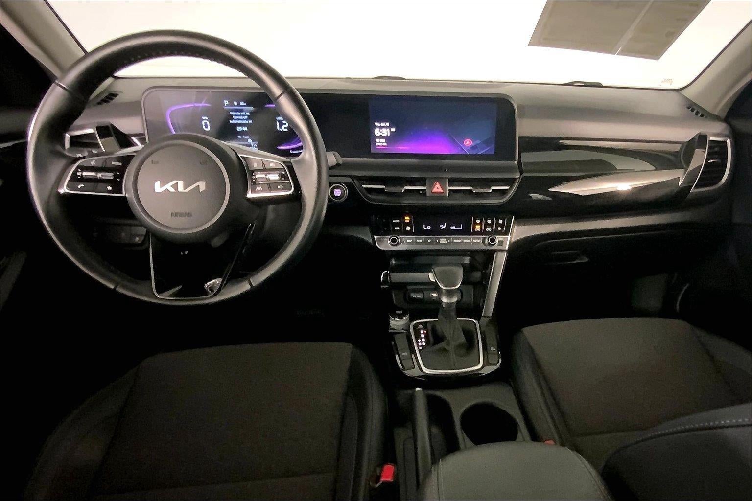 2025 Kia Seltos S