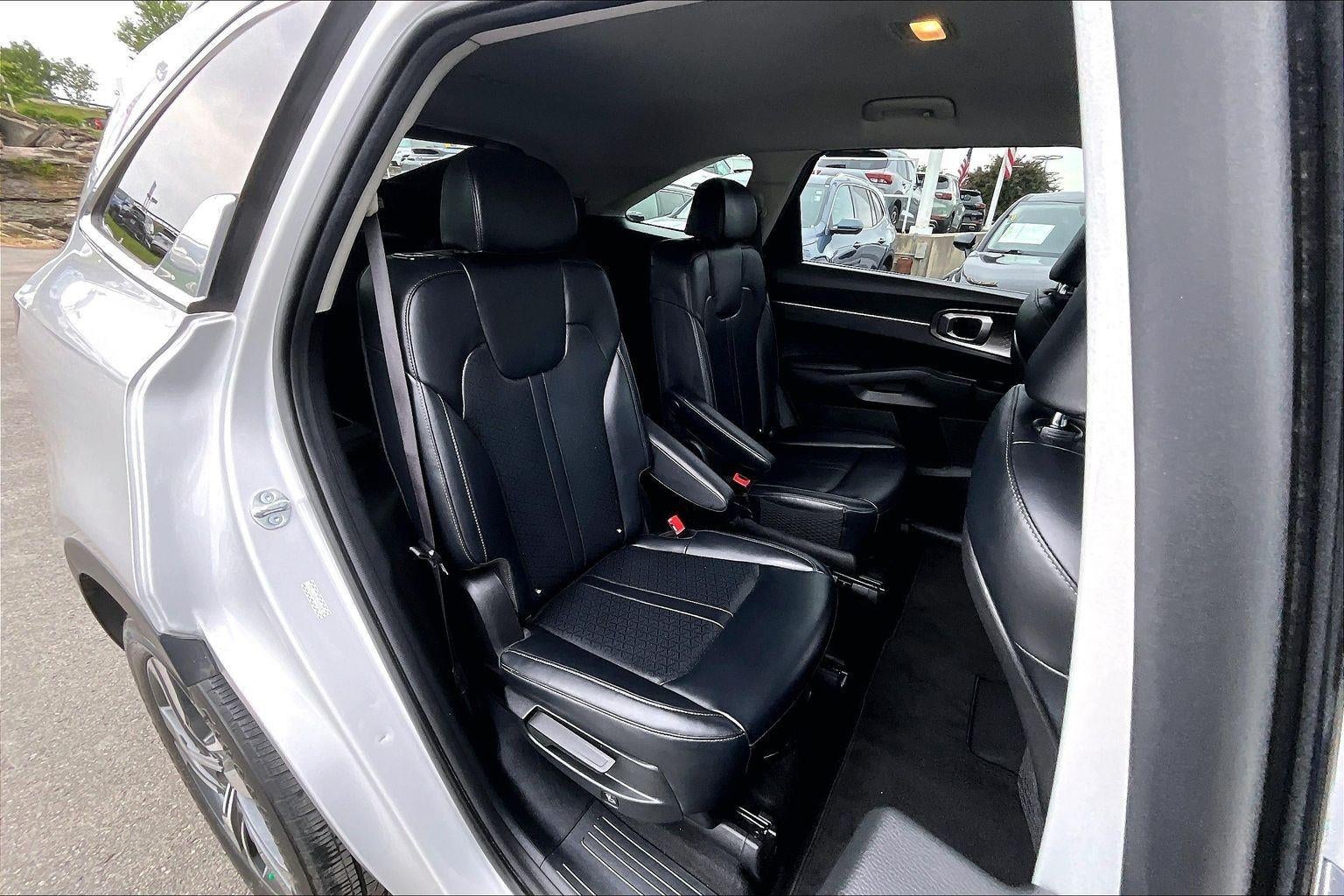 2024 Kia Sorento Hybrid EX