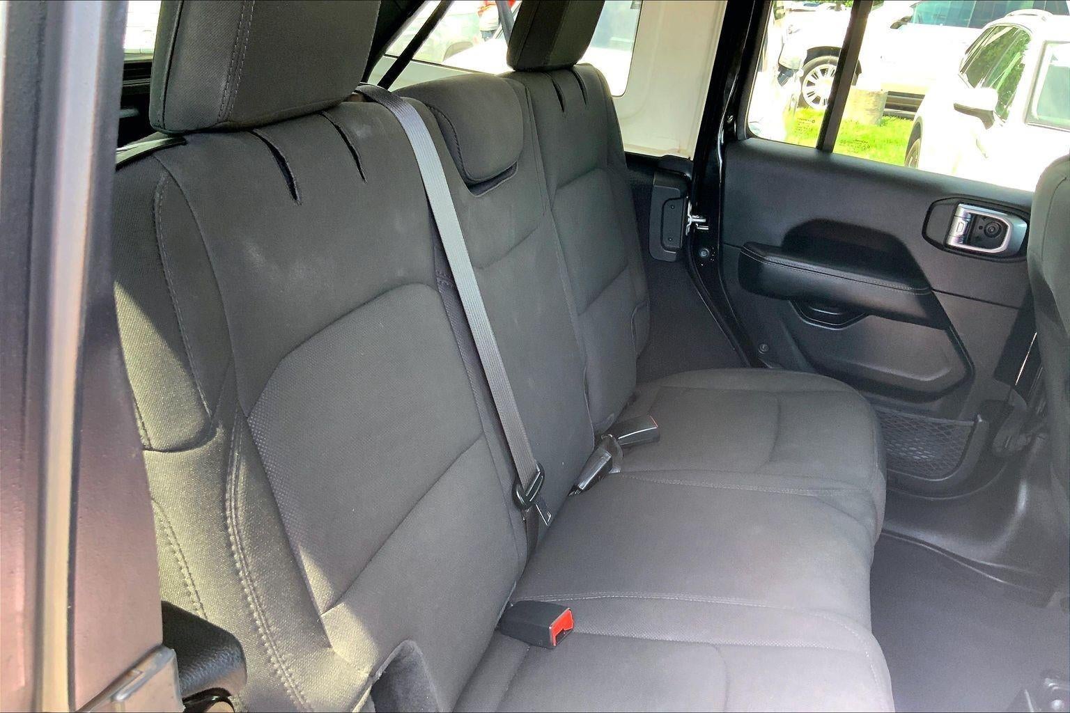 2023 Jeep Wrangler 4-Door Sahara 4x4