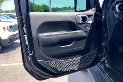 2023 Jeep Wrangler 4-Door Sahara 4x4