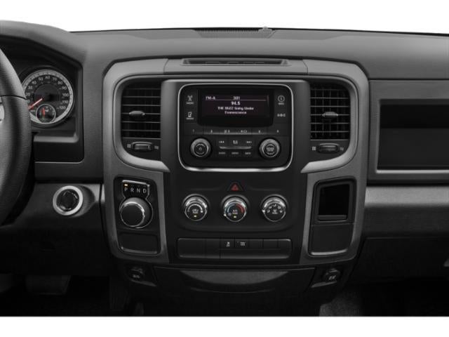 2022 RAM 1500 Classic SLT Crew Cab 4x4 6'4' Box