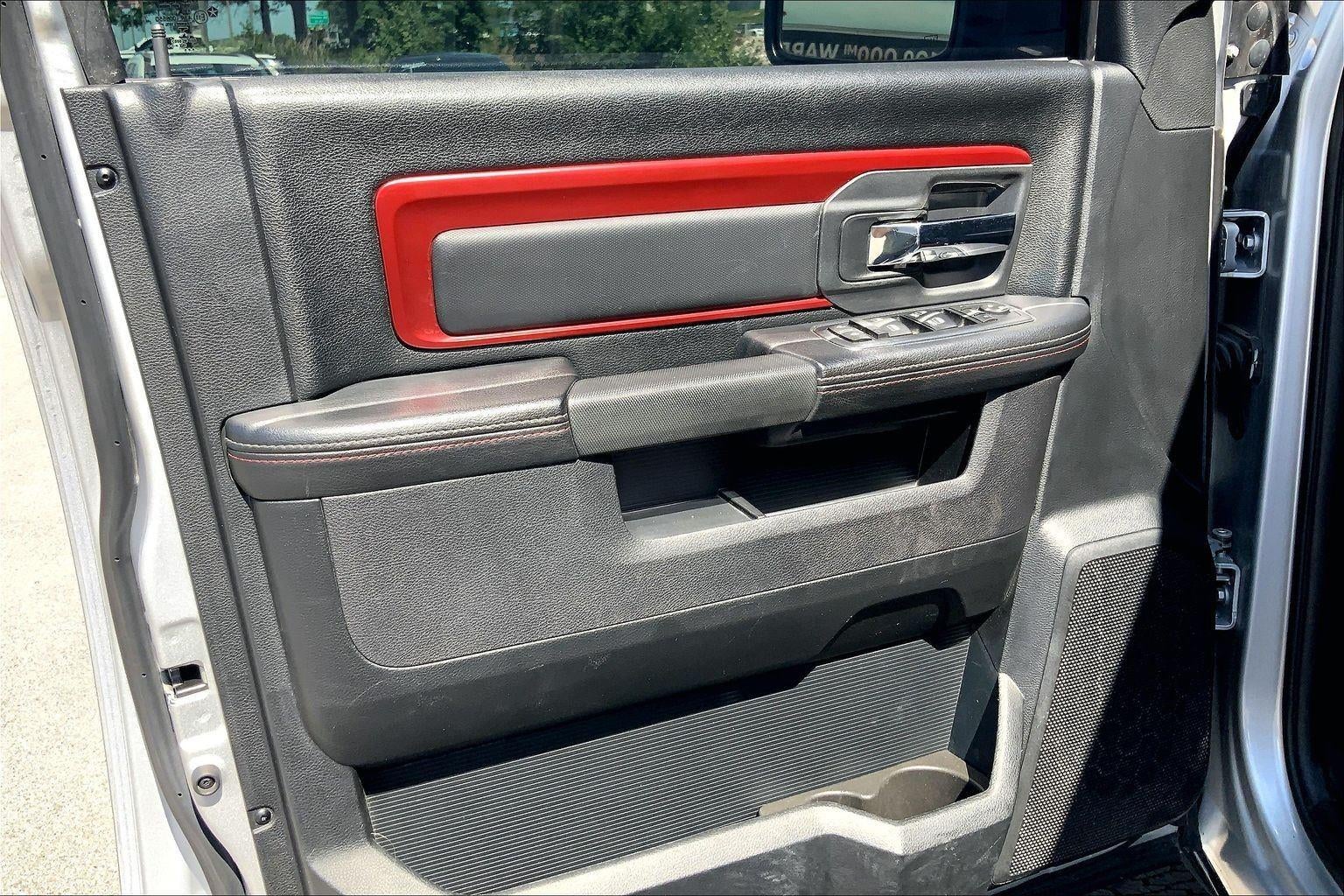 2017 RAM 1500 Rebel Crew Cab 4x4 5'7' Box