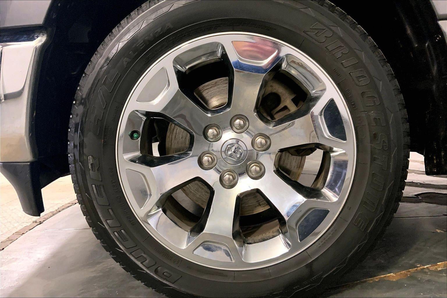 2022 RAM 1500 Big Horn Crew Cab 4x4 5'7' Box