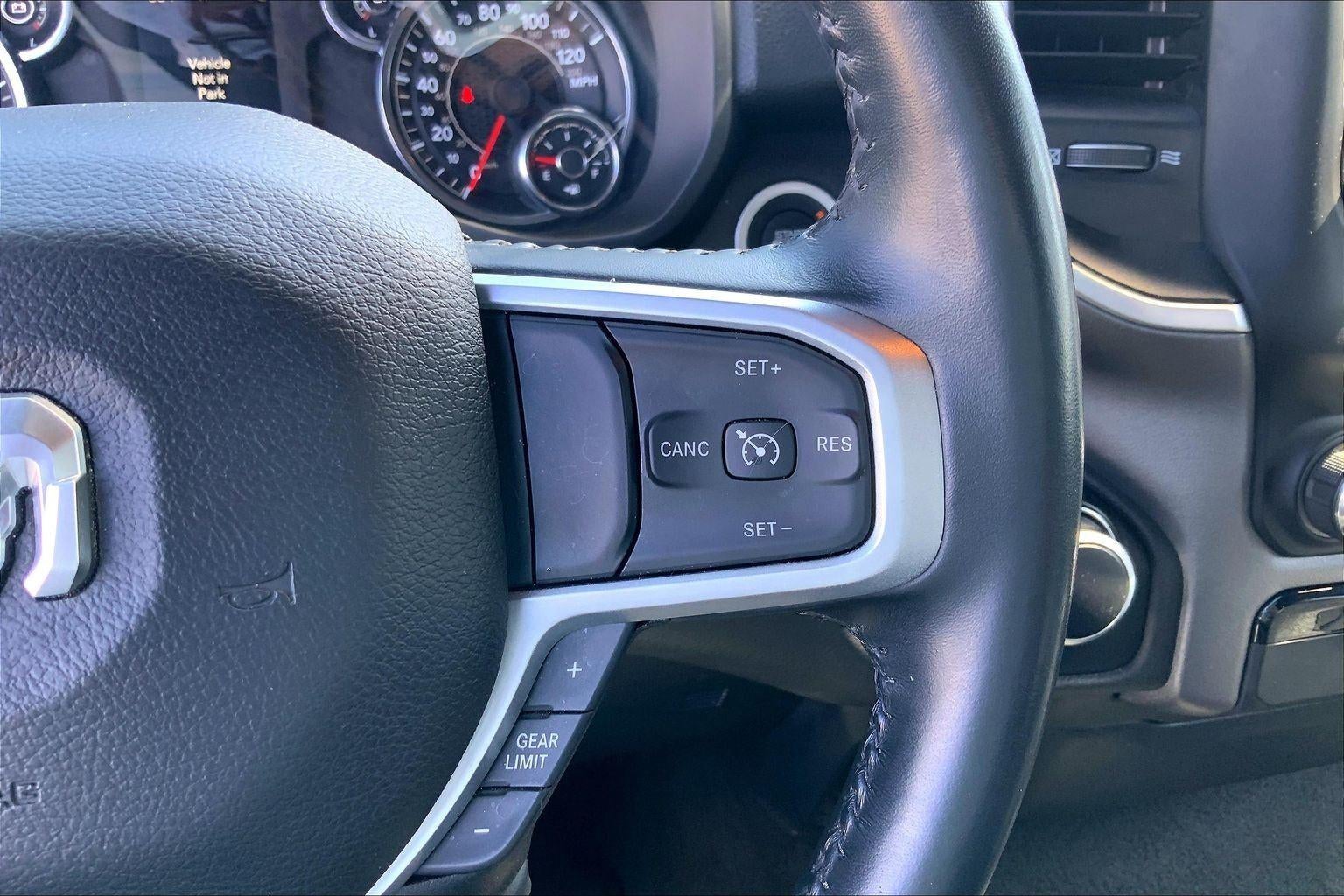 2024 RAM 1500 Big Horn Crew Cab 4x4 5'7' Box