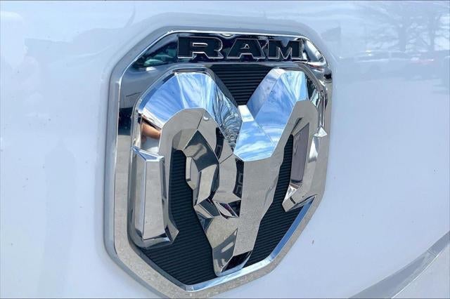 2024 RAM 1500 Big Horn Crew Cab 4x4 5'7' Box